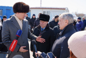 Михаил Дегтярев проинспектировал ряд знаковых строительных объектов в Хабаровске