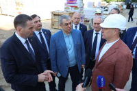 Дмитрий Демешин: к апрелю 2025 года будет разработана новая программа по переселению из аварийного жилья