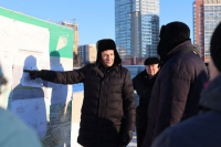 Если вы профессионалы, отвечайте перед людьми делами: Дмитрий Демешин лично объехал проблемные объекты города Хабаровска