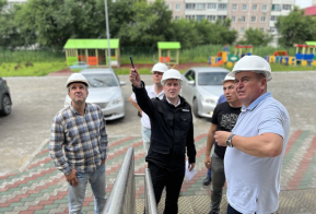 Главные стройки Комсомольска-на-Амуре проверил и.о. зампреда правительства края по вопросам строительства